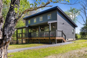 Mountain Cabin Getaway Jacuzzi & Stunning Views